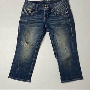 Vigoss | Factory Distressed Denim Capri’s